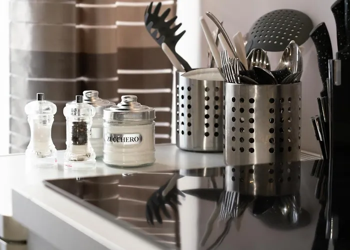 Magenta Collection Crociferi 1