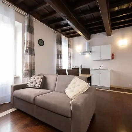 Appartamento Magenta Collection Crociferi 1 Roma