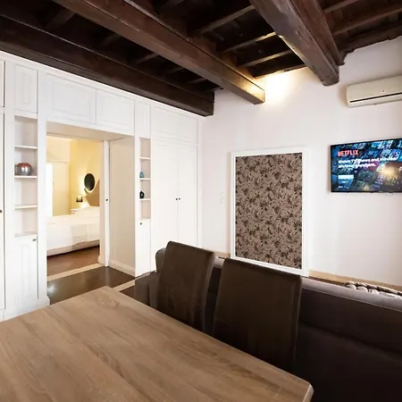 Magenta Collection Crociferi 1 Appartamento Roma